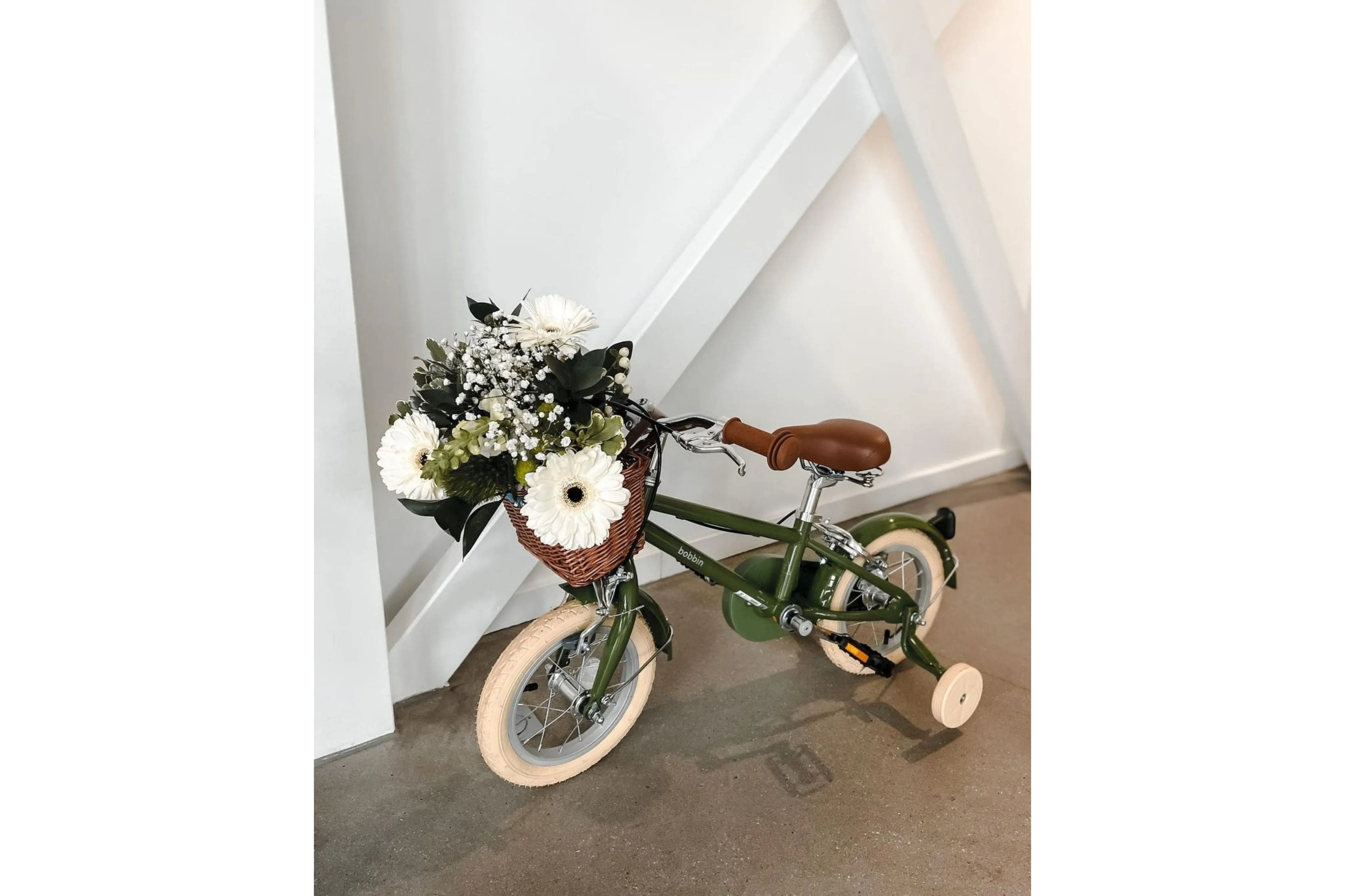 Moonbug 12" Wheel